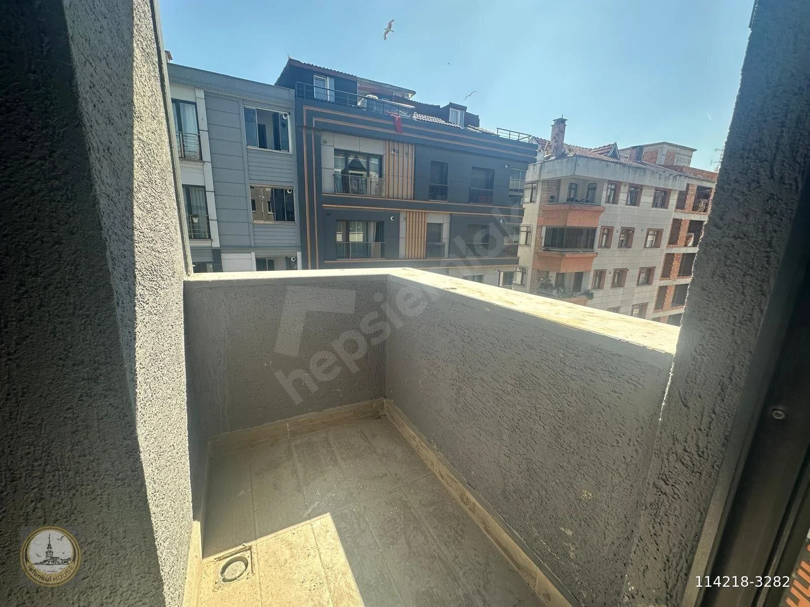 اجاره آپارتمان ۲ خوابه ۸۵ متری در استانبول بدون وسایل
