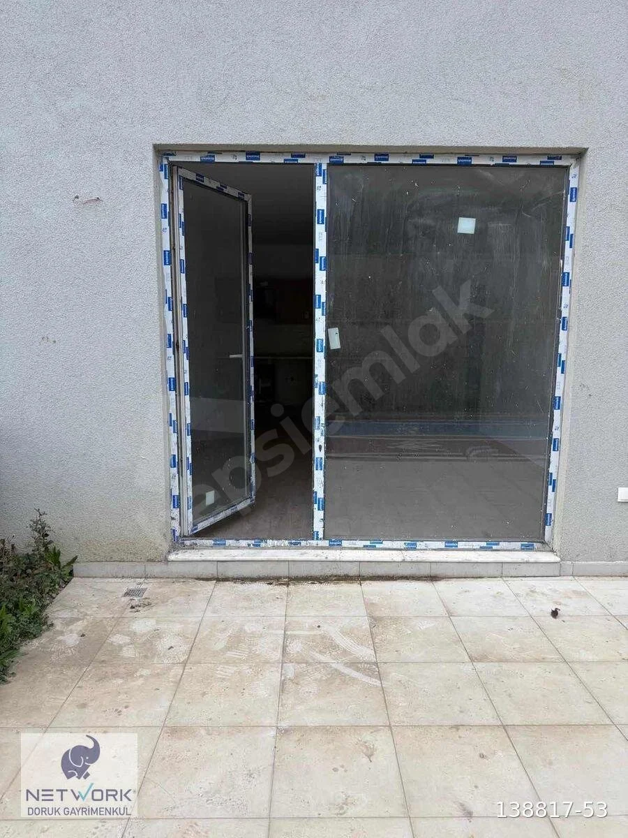 اجاره آپارتمان ۲ خوابه ۸۵ متری در توزلا استانبول بدون وسایل