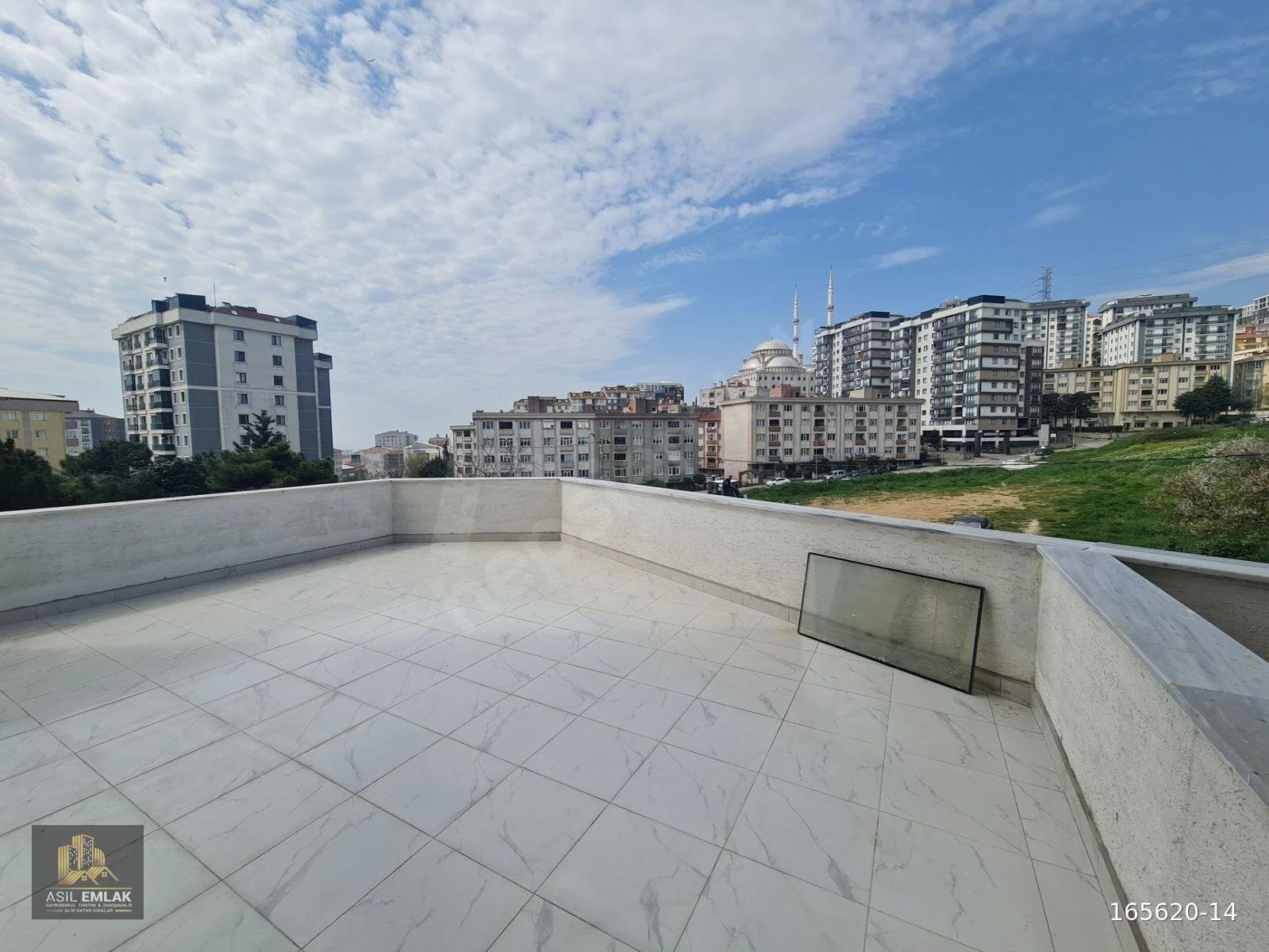 اجاره آپارتمان ۳ خوابه ۱۵۰ متری در پندیک استانبول بدون وسایل