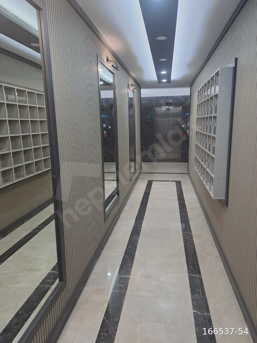 اجاره آپارتمان ۳ خوابه ۱۲۵ متری در استانبول بدون وسایل