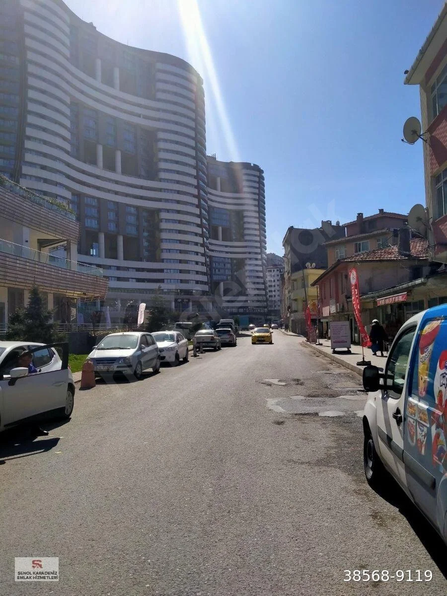 اجاره آپارتمان ۳ خوابه ۱۲۰ متری در استانبول + وسایل