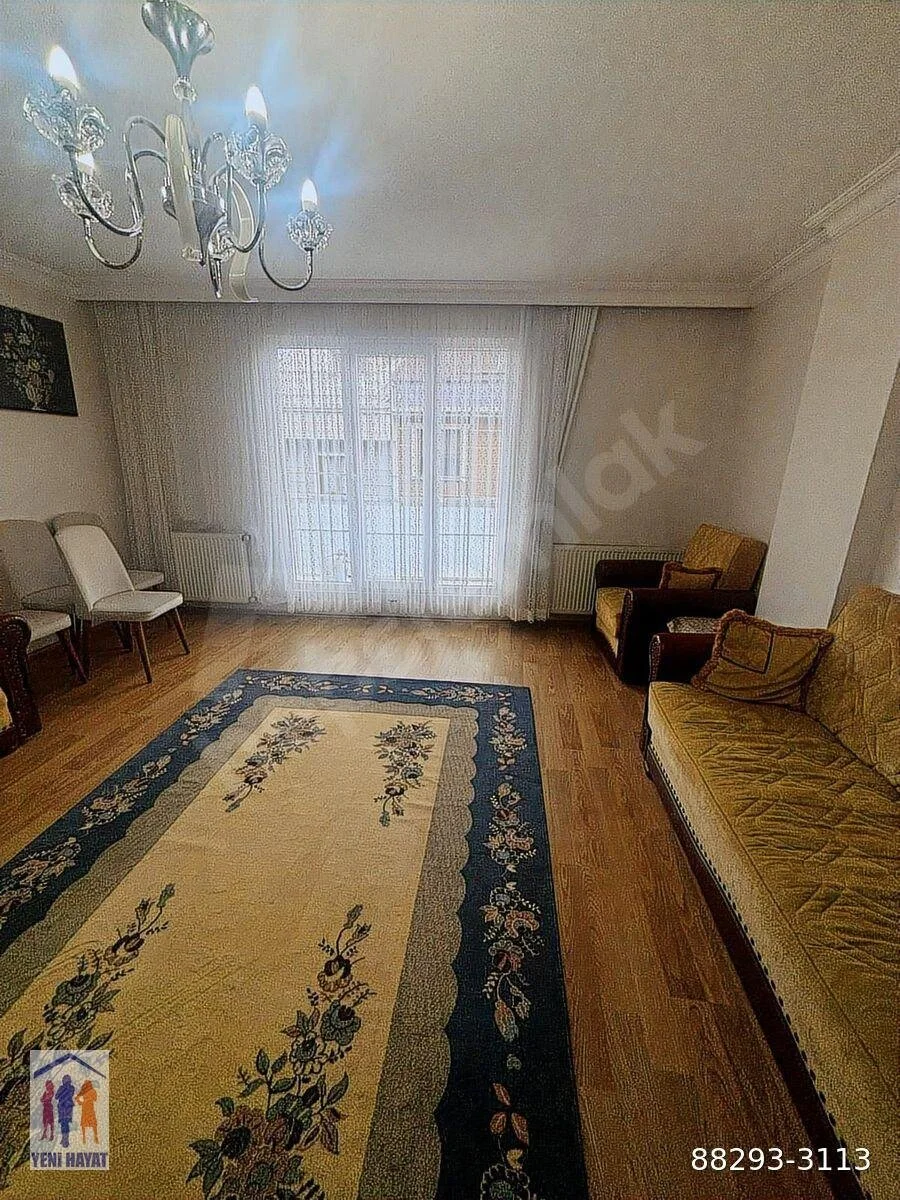 اجاره آپارتمان ۳ خوابه ۱۳۰ متری در استانبول + وسایل